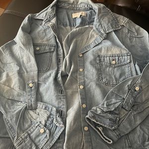 Talbots long sleeve button up jean shirt